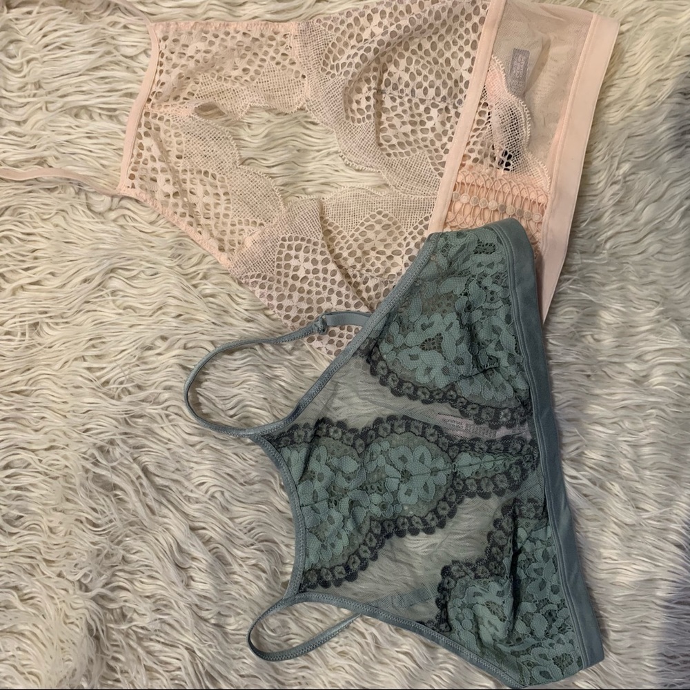 Victoria’s Secret Loy of 2 Bralette Cream Green S